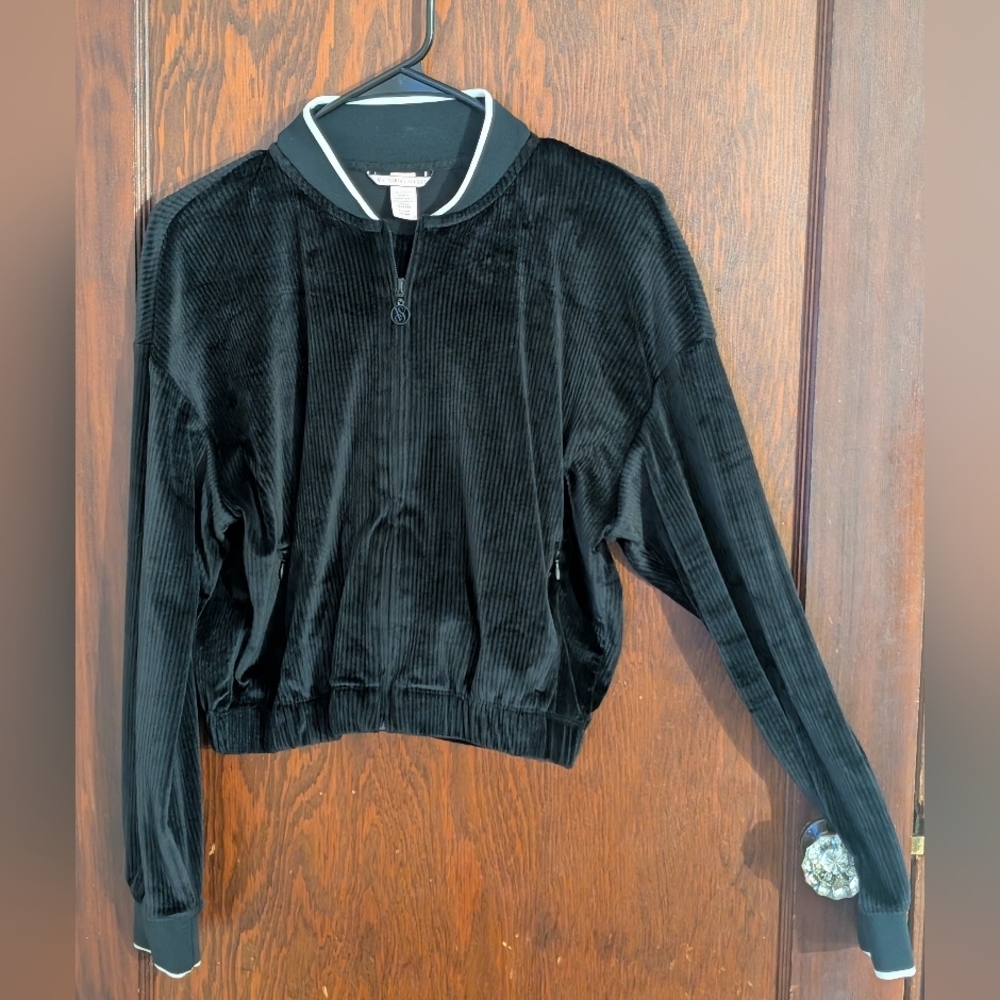 Victoria Secret Black Velvet Cropped Jacket Size Small